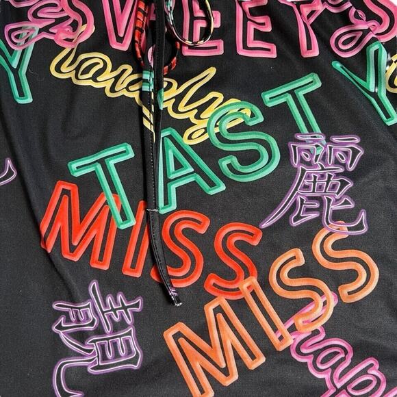 Curve Letter Graphics Stretch Mini Skirt Pull on XL Hip Hop Party Sporty - Picture 3 of 9